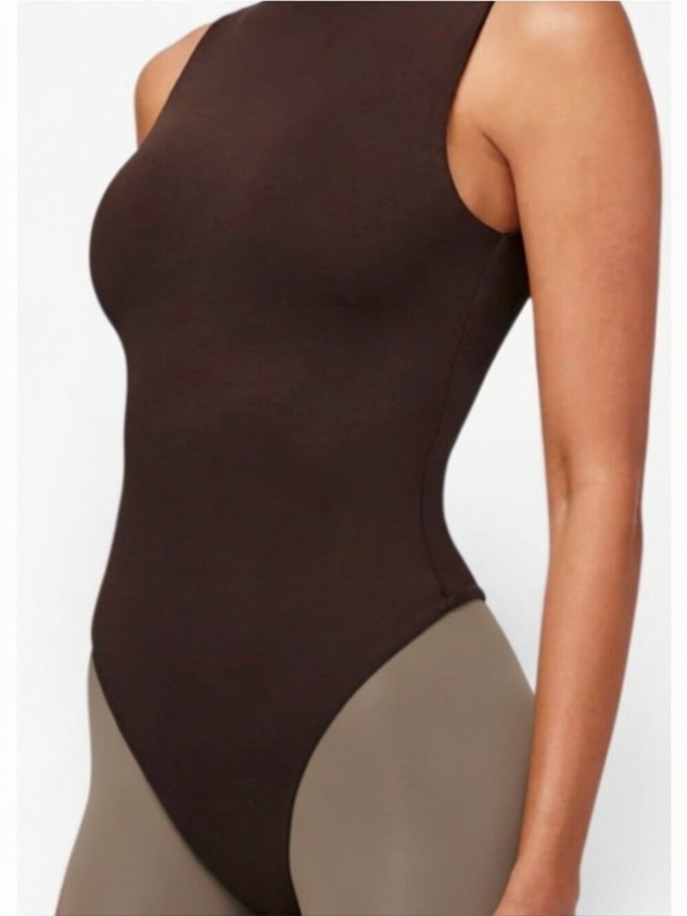 Naked Wardrobe Sculpted Streetwear Thong Bodysuit Brown Size S NWT Sleeveless - Picture 2 of 15